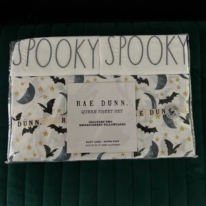 Rae Dunn Halloween Queen Sheet Set